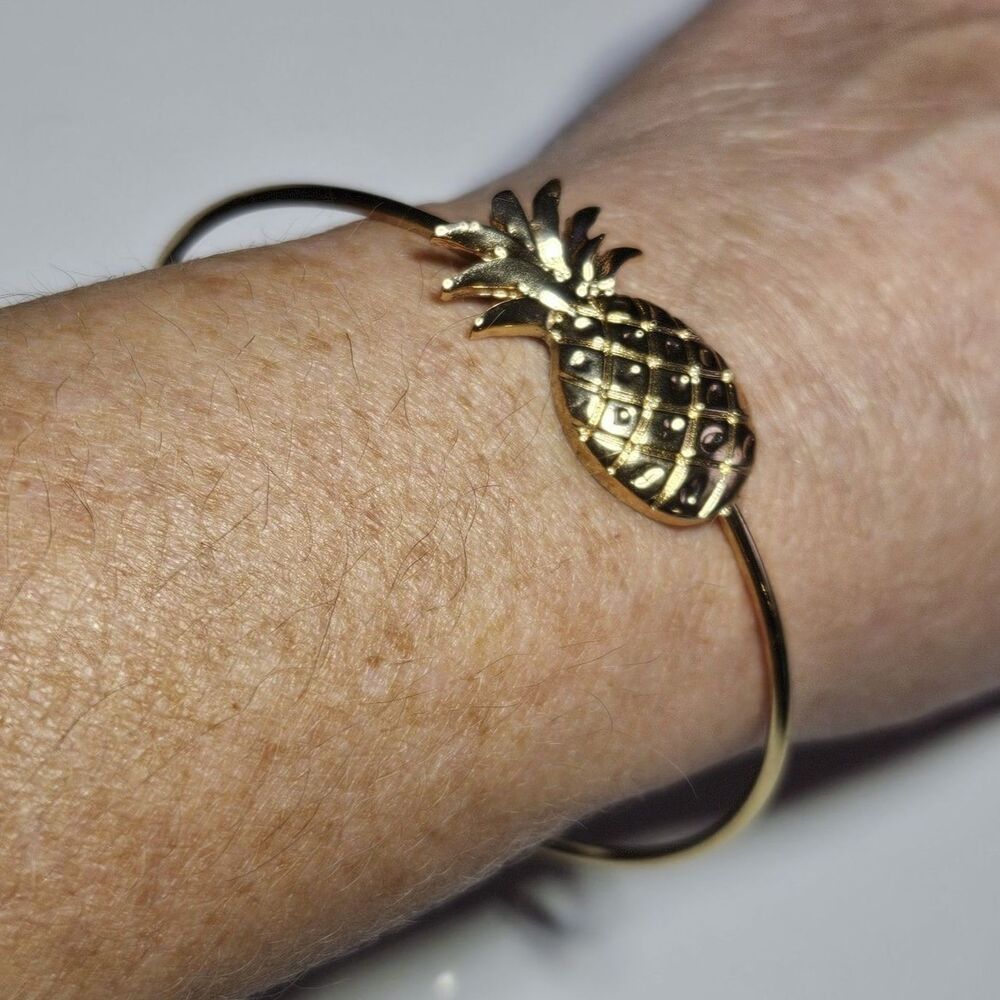 Gold Tone Pineapple Bangle Bracelet 8.25"